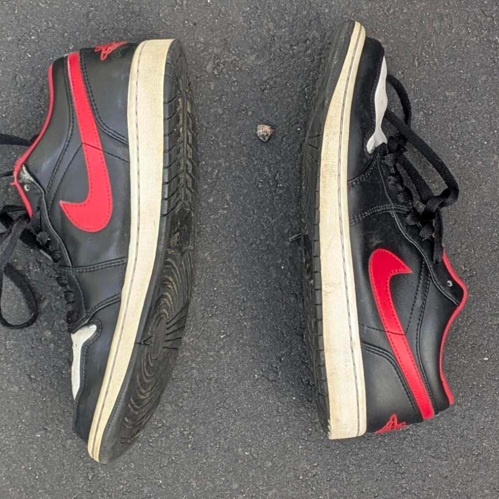 Nike Air Jordan 1 Low Black Gym Red